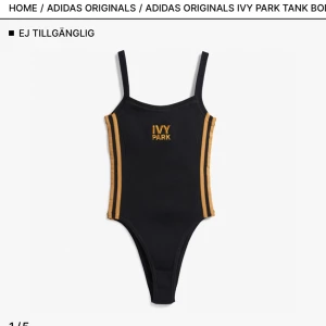 Adidas ivy park - Helt ny Adidas IVY park cotton body, mycket fin och mycket bekväm , den är storlek 44 men skulle säga den passar allt mellan S-XL då den är väldigt liten men jätte strechig. Materialet är super skönt och bekvämt(har samma i grå). 