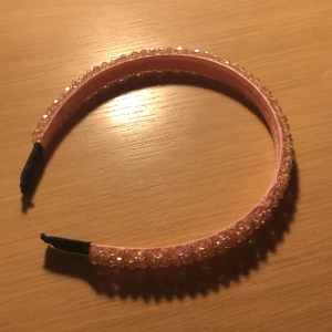Rosa diadem💕 - Jättefint rosa diadem💕