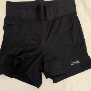 Träningsshorts Casall - Aldigt använda i storlek 38, motsvarar S