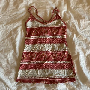 söt stretc topp - en super söt bekväm vintage topp i stlk s