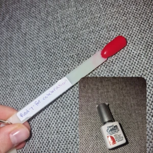 Gelpolish - Helt ny och oöppnad, målat med min egna svarta färg för att visa🥰
