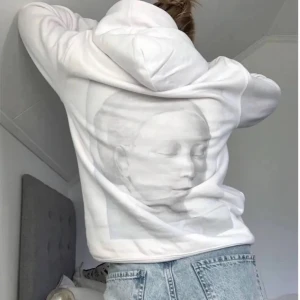 The cool elephant hoodie - ”Antique lady” hoodie från the cool elephant. Helt ny, aldrig använd. Nypris var 600kr 💕