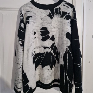 Screaming face tröja - Era worldwide club tröja. Sparsamt använd. Skicka gärna offers!