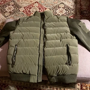 Jacka - Fin jacka i fint skick