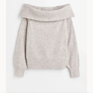 Off-shoulder  - Strlk medium 