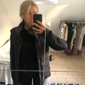 Väst - Svart väst🥰⭐️