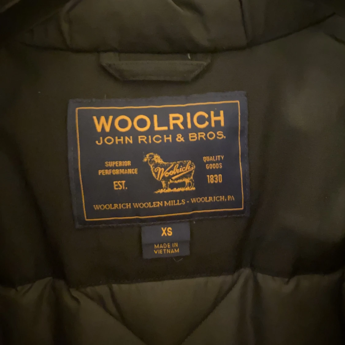 Woolrich damjacka  - 91