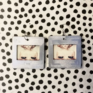 Örhängen - Handgjorda örhängen i silver med motiv! 