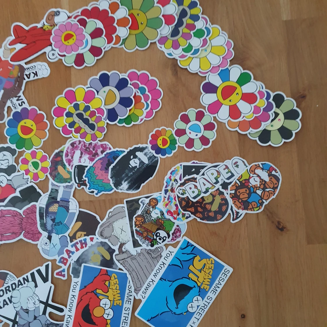 200 klistermärken disigner  - 91