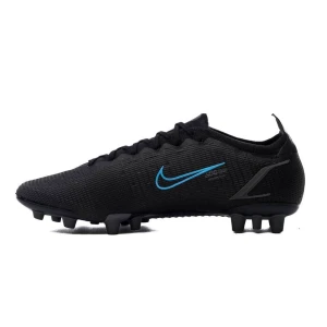 Skor - Jag säljer Nike Mercurial Vapor 14 Elite AG-PRO Renew - Svart/Grå i storlek 41. Har haft skorna ett tag men inte använd dem så mycket så dem är i bra skick, kvalitet 9-10 säljer dem för att dem inte passar längre. Pris kan diskuterar vid snabb affär.
