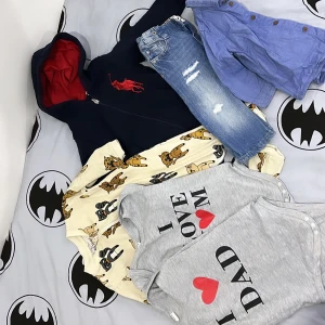 barnkläder  - barn kläder  från storlek 64-86 ALLT för endast 300kr 