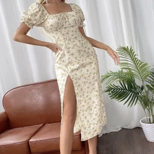 Somrig klänning - Fin somrig klänning från shein