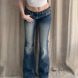 Svinsnygga lågmidjade jeans från diesel ❤️❤️