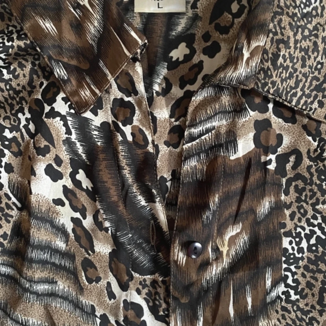 Djur mönstrad skjorta  - 91