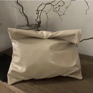 Clutch - Aldrig använd 