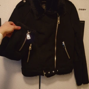 ZARA jacka strl S - Aldrig amvänd..nyskick