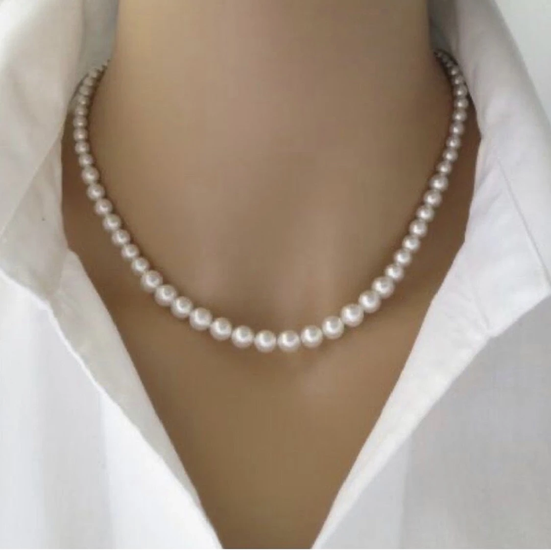 Halsband och armband handgjorda 