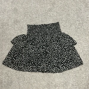 Chelsea kjol - Säljer min Chelsea kjol då jag inte andvånder den, andvända fåtal gånger och är i bra skick, storlek s