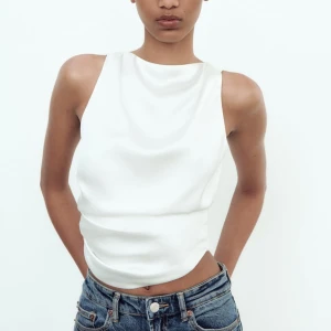 Zara topp - Helt ny med lappar kvar! Storlek xs 