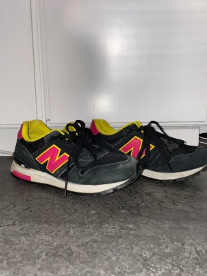 New Balance - New Balance skor, stl. 38 Sparsamt använda