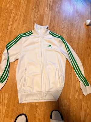 Old school adidas tröja  - Strlk S, condition 8/10