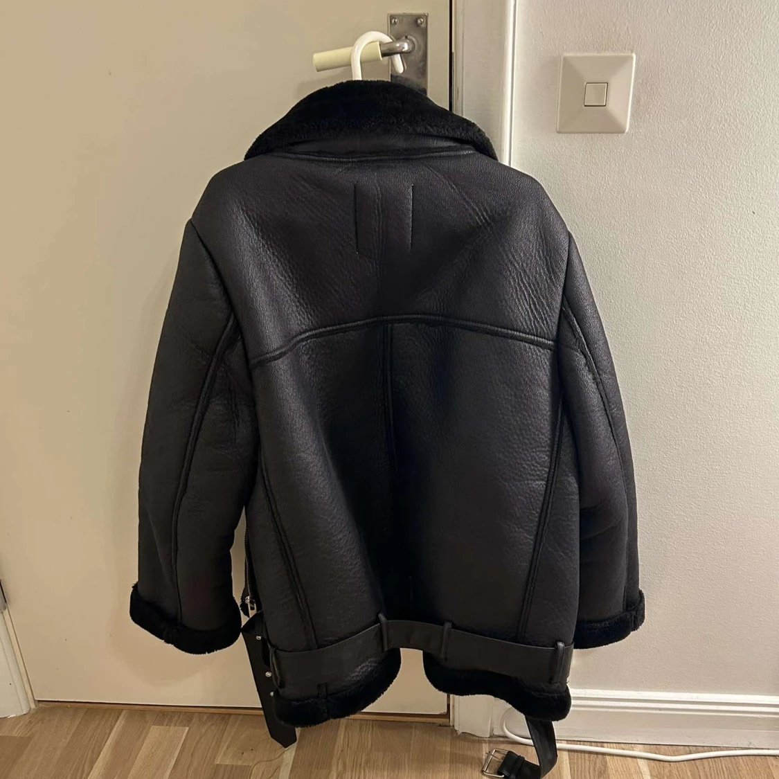 Skinnjacka Zara - 90