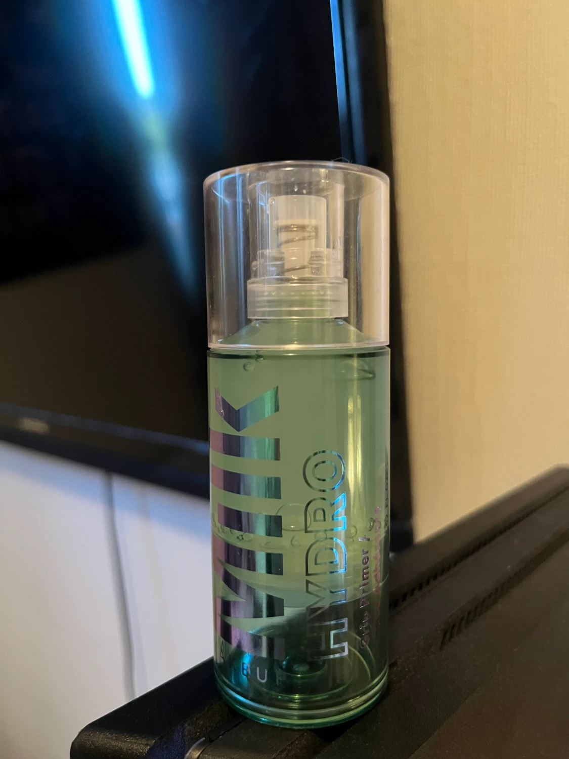 Milk Hydro Grip Primer 