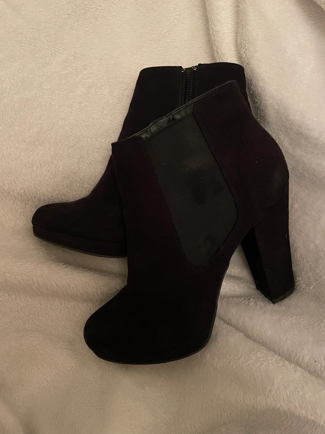 Klackade svarta boots - 90