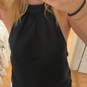 fest topp  - helt oanvänd, lappen finns kvar. Ordinarie pris 280kr