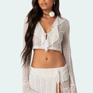 Spetstopp - Säljer denna helt nya Spetstoppen från edikted❤️ köpt för 400kr + 190kr frakt + tull (hon bär s på bilden)