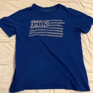 Polo Ralph lauren t shrit - Säljer min PLO Ralph lauren t shirt för att den inte andnöds längre. Bra skick 8eller9/10. Storlek M. Köptes för 650kr
