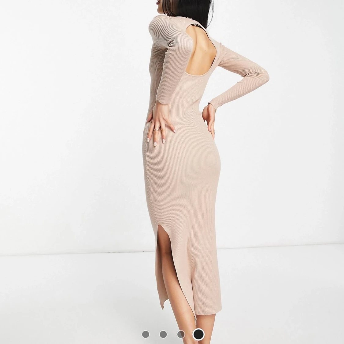 Kamelfärgad långklänning strl 36 - 90