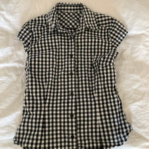 Söt skjorta! - Kortärmad skjorta, sommarvibes! 