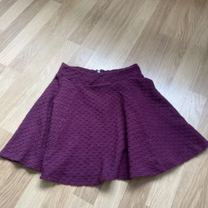 Kjol - Kjol från h&m i storlek xs