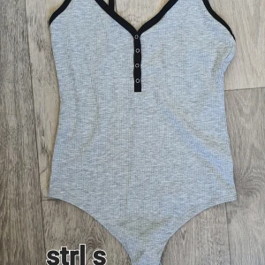 Topp - Använd 1 gång. Passar xs/s