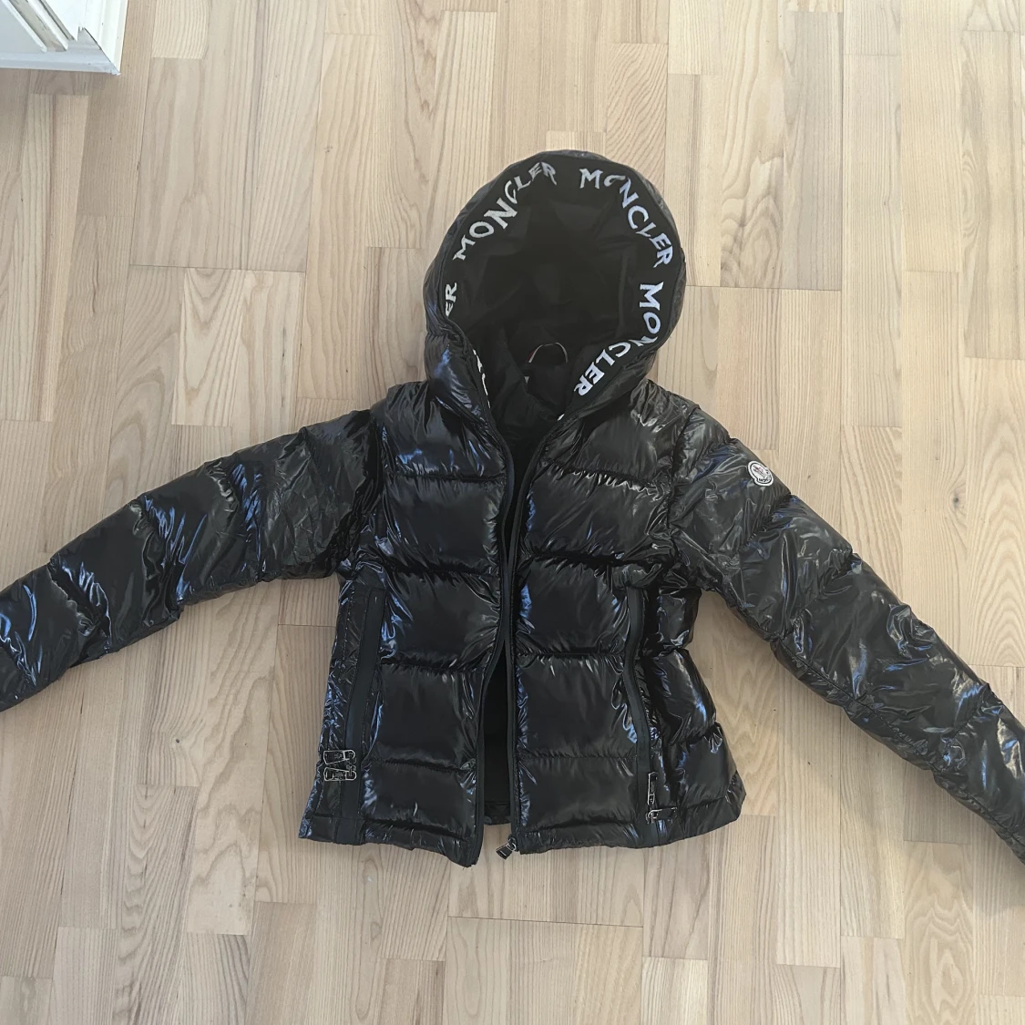 Moncler jacka  - 91