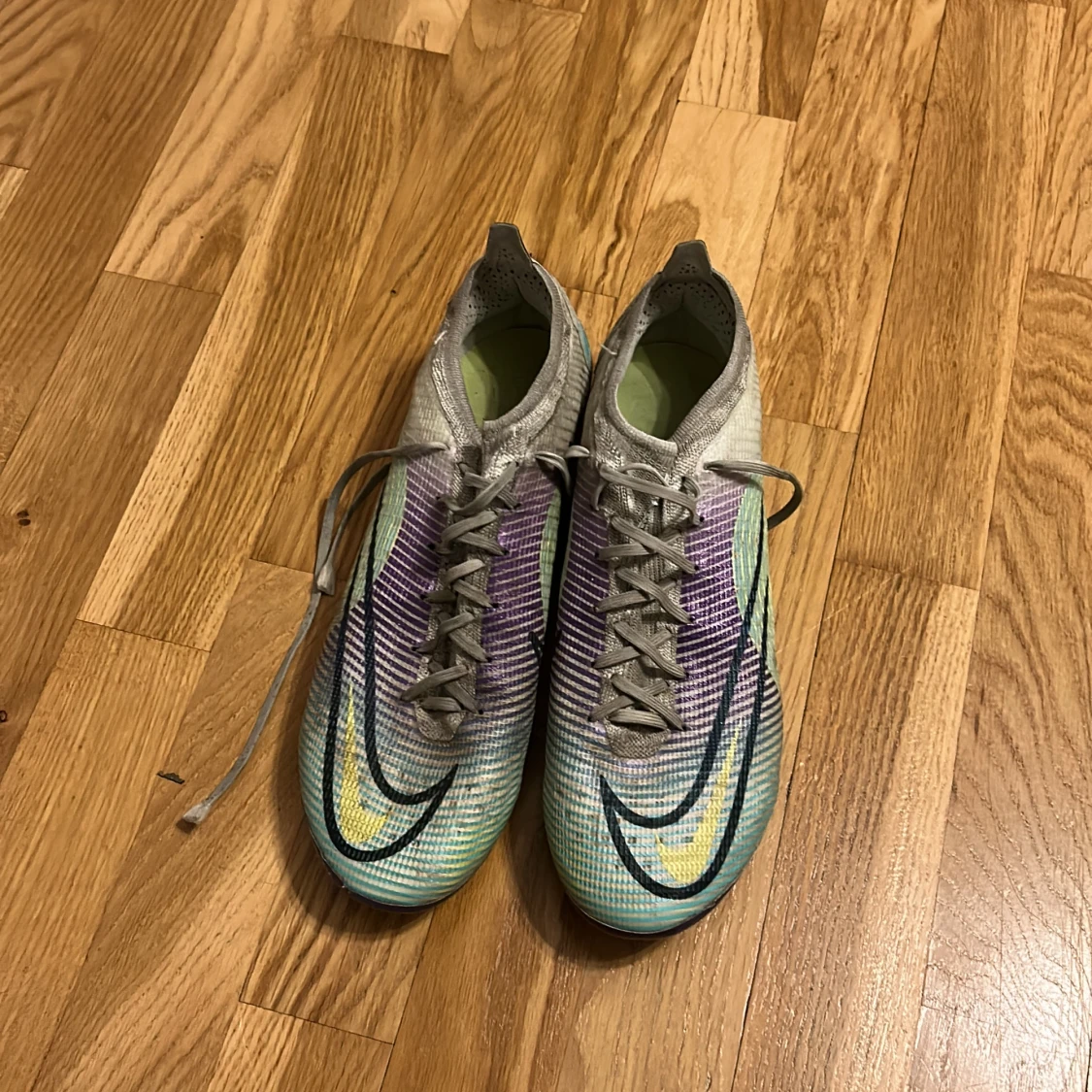 Fotbollskor Nike mercurial  - 90