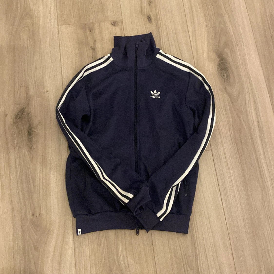 adidas zip