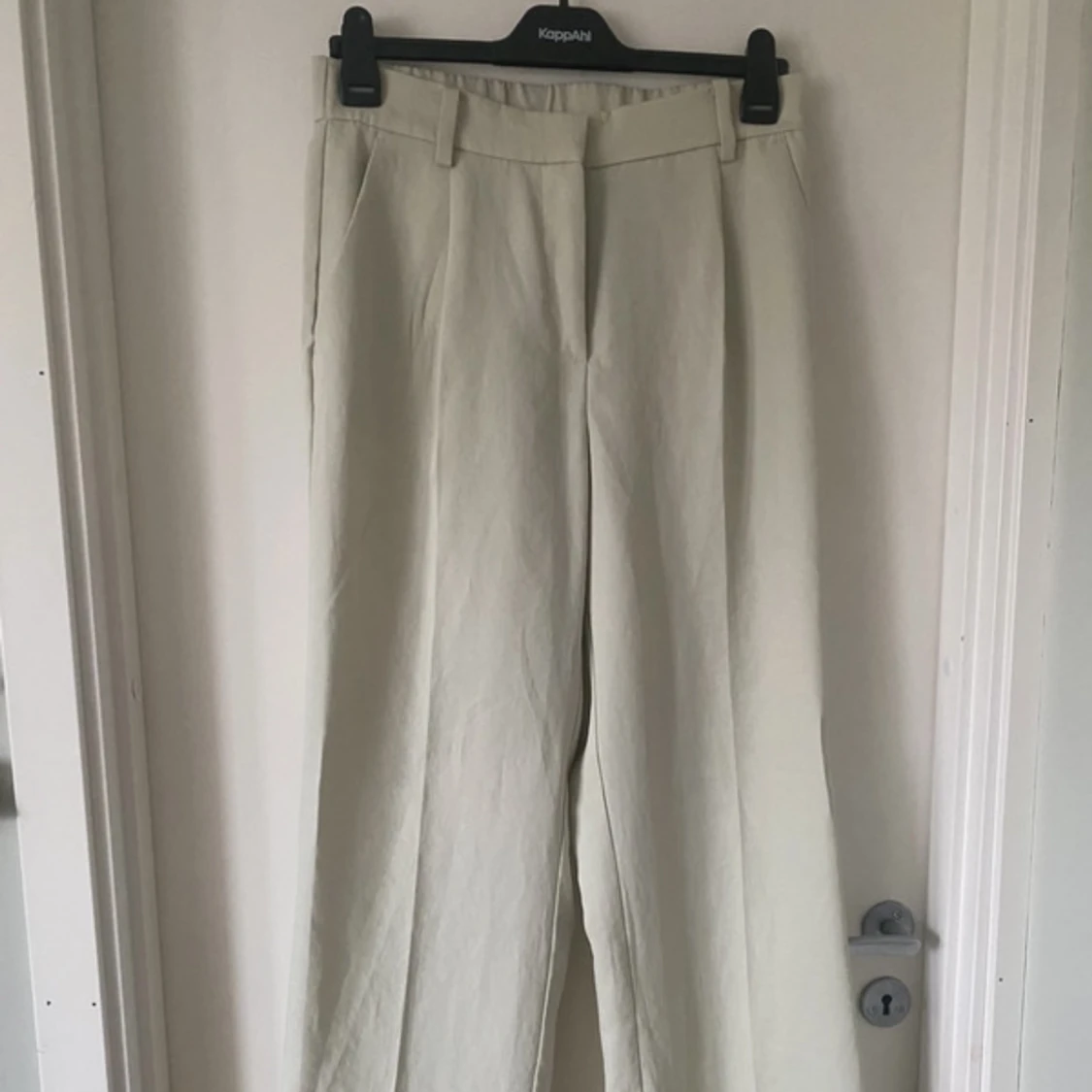 Gröna kostymbyxor stl 42