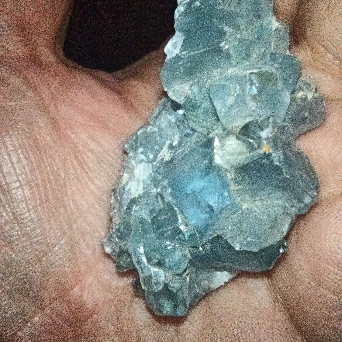 Celestine kluster och en Rosa, grå lila Turmalin - 90