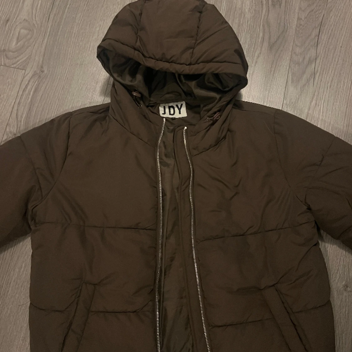 Brun vinterjacka 