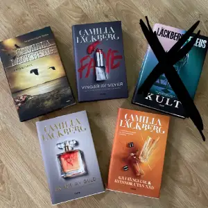 Camilla Läckberg böcker i fint skick. 40:-/st  