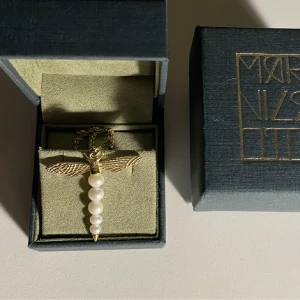 Dragonfly Maria nilsdotter halsband  - I fint skick, nypris ca 3500kr samt säljs ej längre!💓