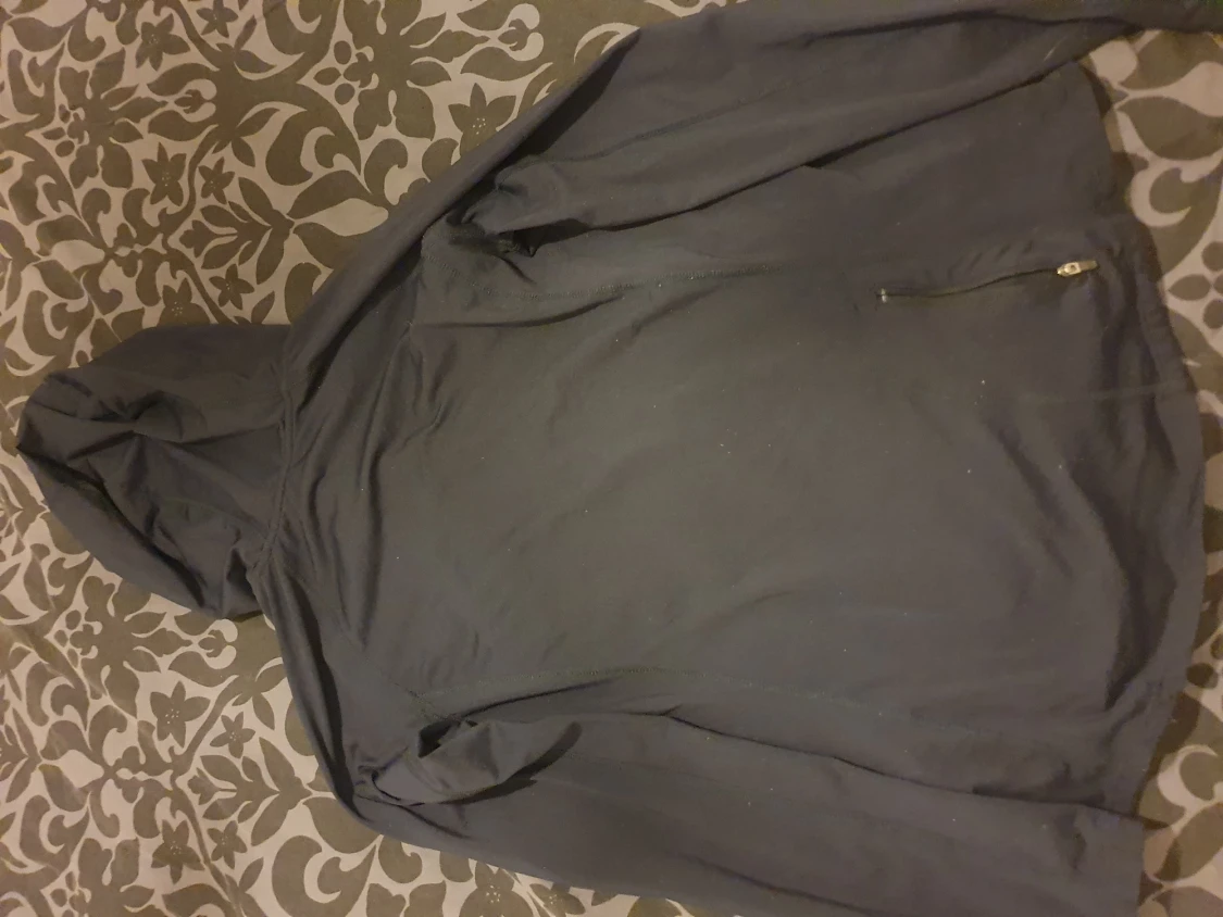 Träningshoodie H&M i fint skick - 90