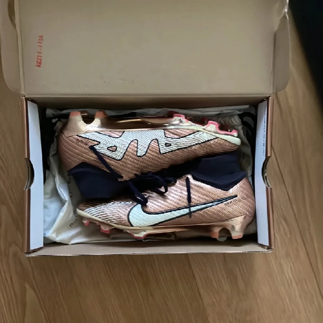 Nike mercurial airzoom superfly 