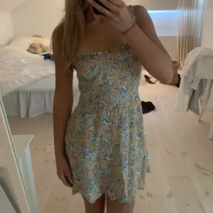 Så söt klänning