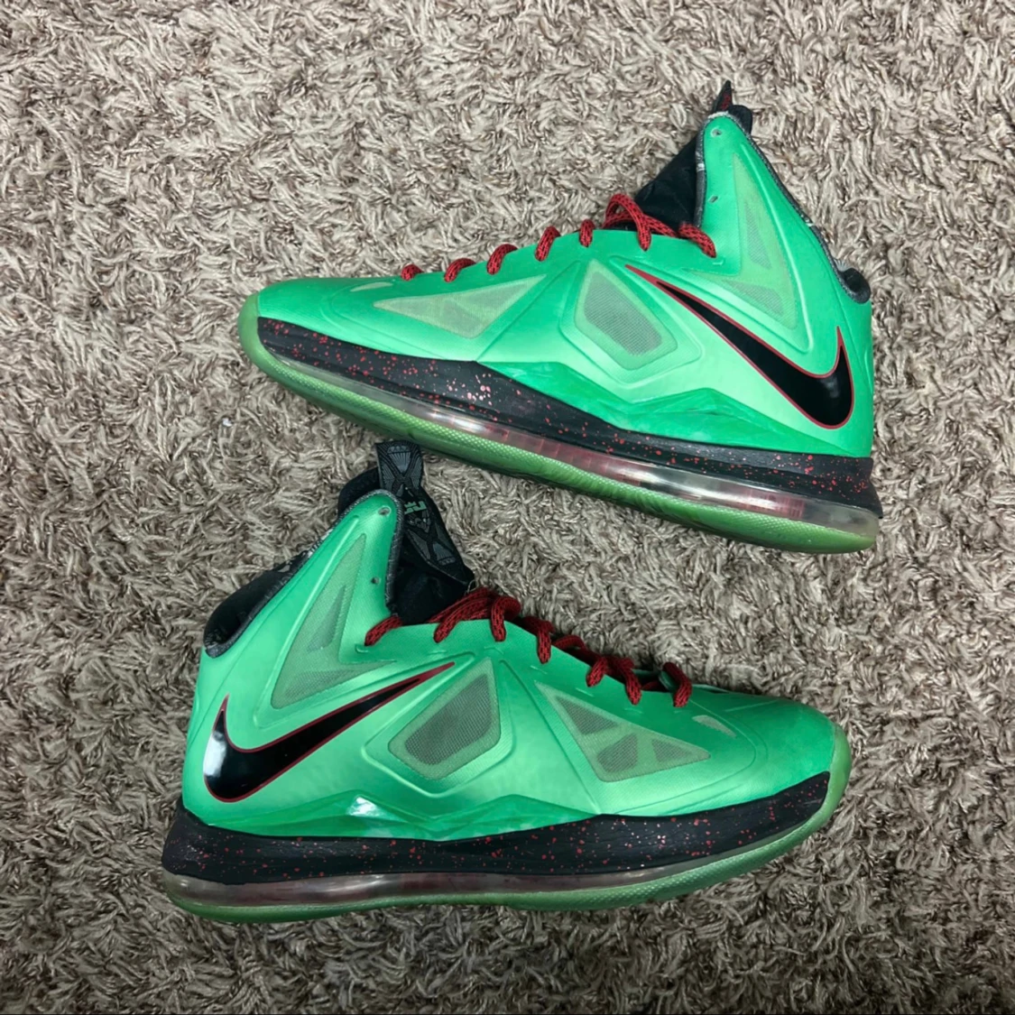 Lebron X ” Cutting Jade ” 🔪🐉
