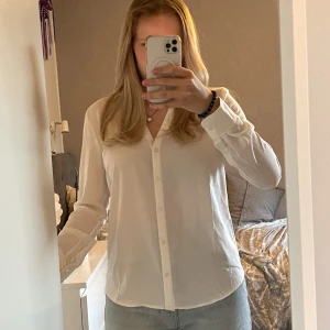 Snygg skjorta! - Så snygg polyesterskjorta i fint skick!🥰 