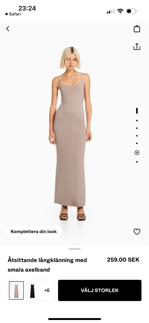 Skims dupe!! - Säljer denna beigea klänning från bershka, har prislappen på. //KOLLA MIN SÅLDA ROSA KLÄNNING DÅ DEN SITTER EXAKT LIKADANT//