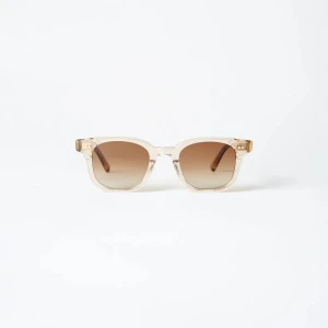 02 chimis  - Säljer mina inprincip oandvända chimis, därav pris. Andvända 2 gånger under korta stunder. Jätte bra nytt skick. Kommer i fodral och påse. Väldigt populär modell, väldigt lik 04 💗Färg Ecru